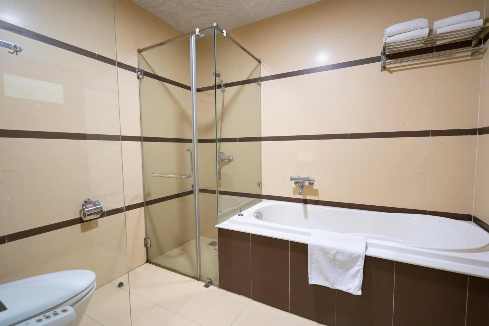 Cindy Hotel & Apartments Hai Phong Exterior foto